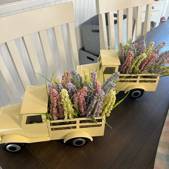 2- Easter Yellow Decorative Truck Planters with Faux Flowers - Picture 4 of 8